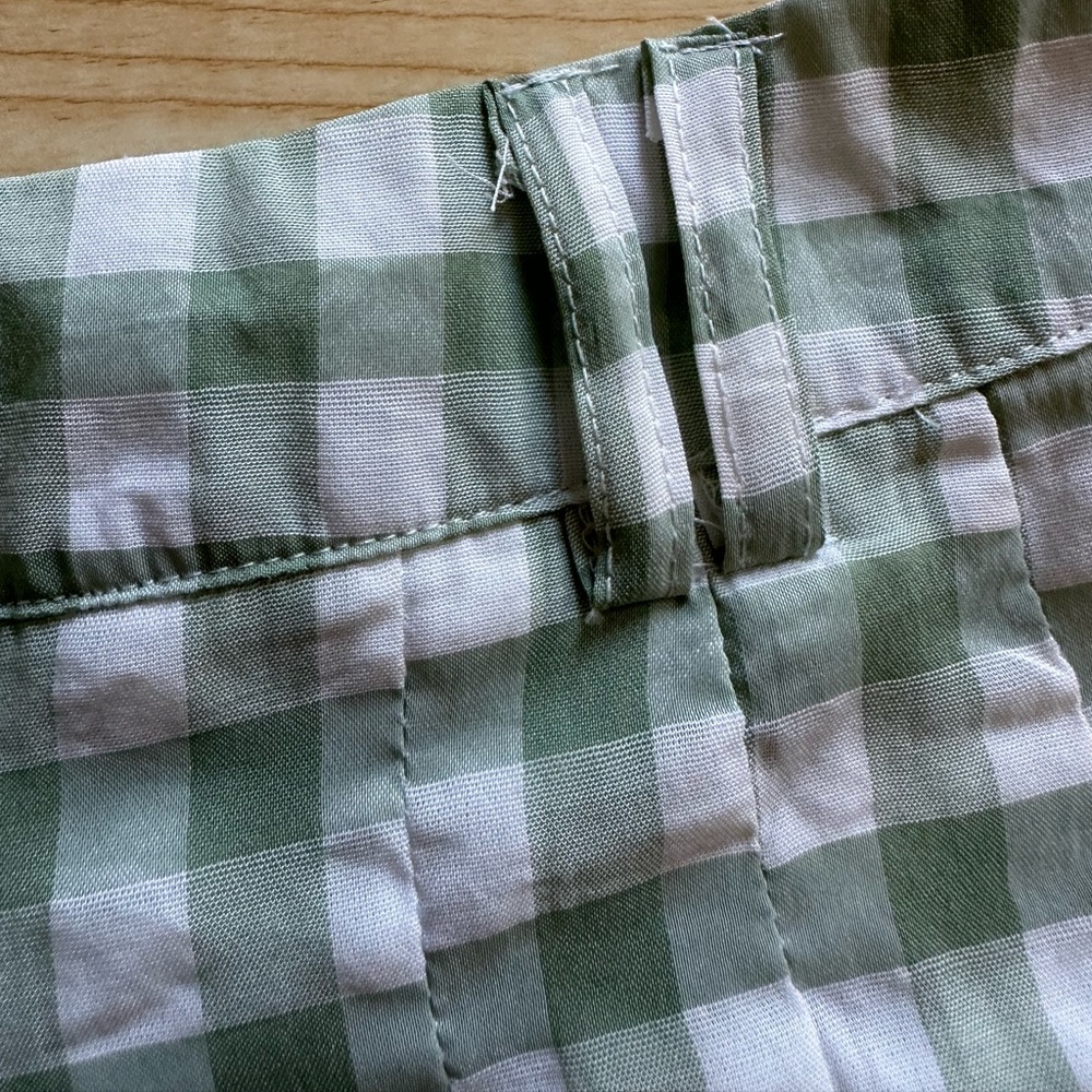 Princess Polly Gingham Pleated Checkered Mini Skirt in Sage Green/White - Size 2 - Picture 5 of 15